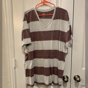 V Neck Old Navy Men’s T Shirt